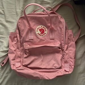 Fjallraven Kanken Pink Everyday Outdoor Backpack